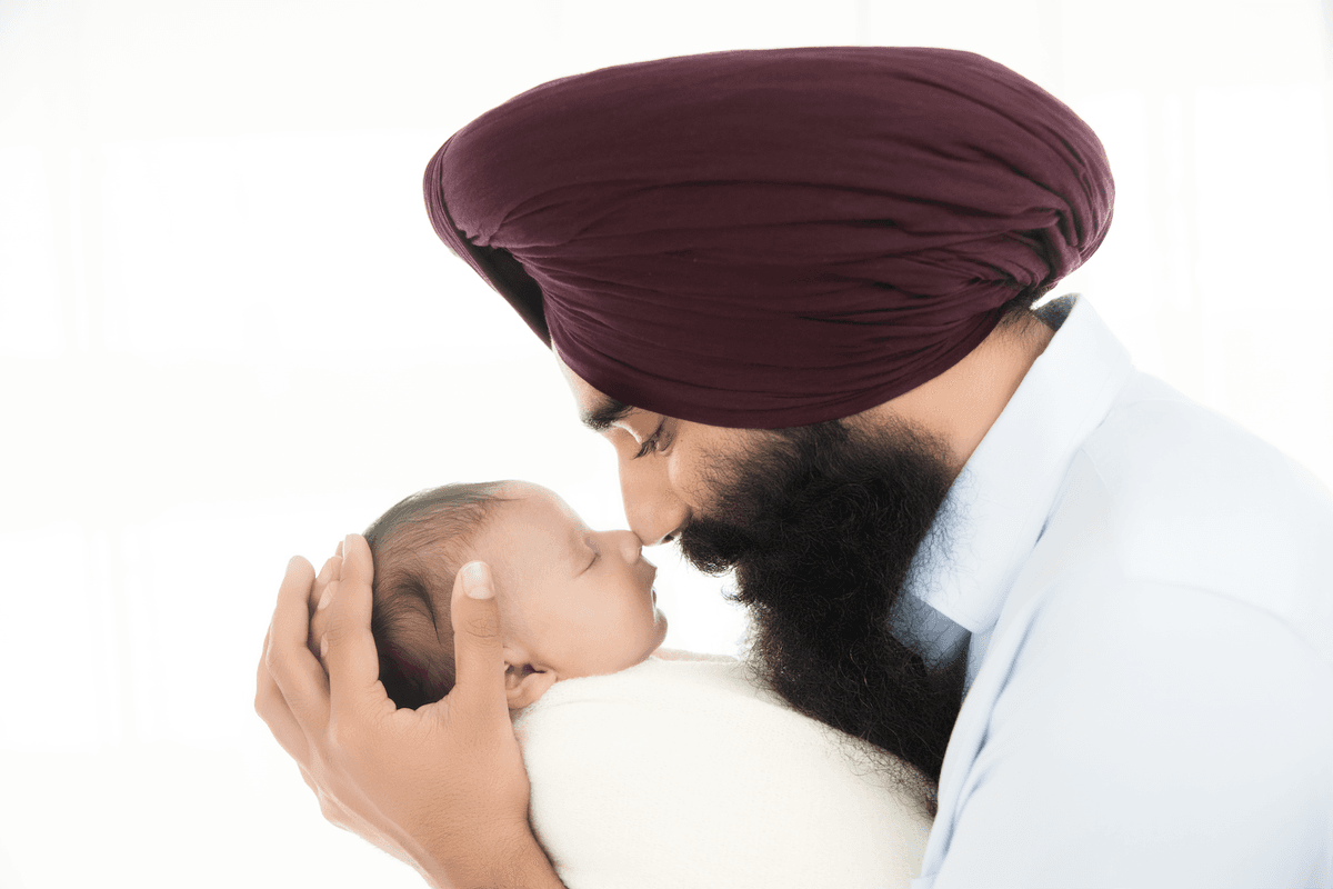 Artistic newborn photograph of a sleeping baby 12