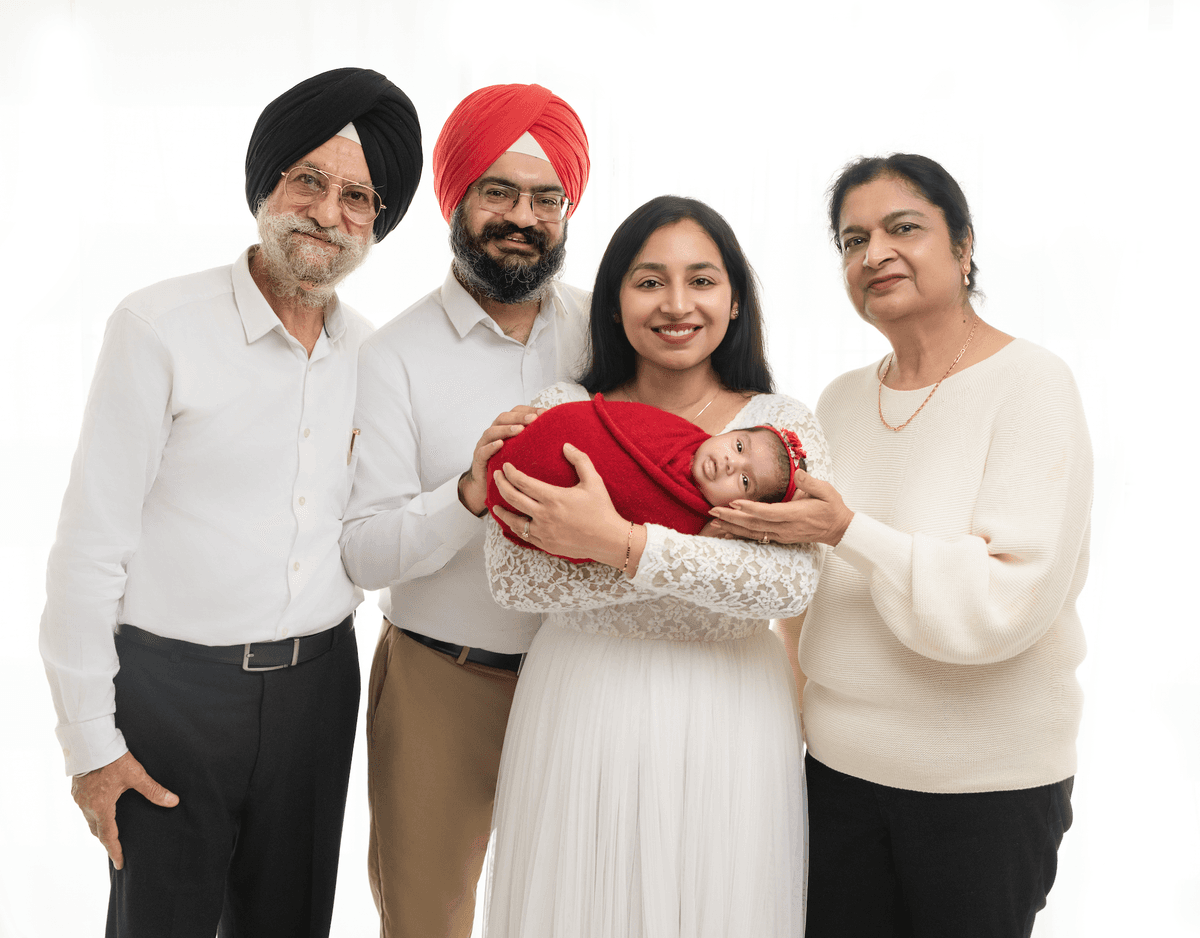 Artistic newborn photograph of a sleeping baby 14